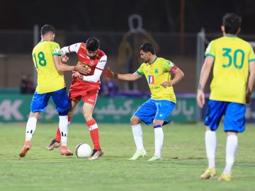 ۱۱ قدم مانده به پرتگاه