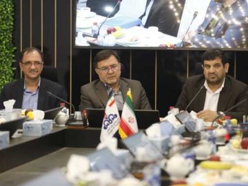 برگزاری نشست راهبردی پالایشگاه نفت آبادان با حضور معاون امور حقوقی و مجلس وزارت نفت