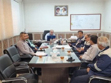 بازدید رئیس اداره HSED پالایشگاه آبادان از شرکتهای نفتی منطقه