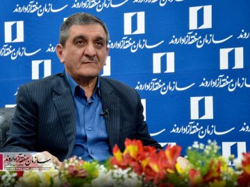 حرافی بس است آقای خانزادی! مردم اروند عمل میخواهند، نه شعار