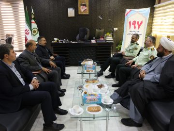 دیدار مدیر عامل پالایشگاه و فرمانده نیروی انتظامی شهرستان آبادان