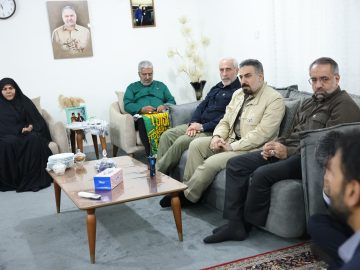 دیدار و تجلیل فرماندهان بسیج وزارت نفت و مدیرعامل پالایشگاه آبادان از خانواده‌های معظم شهدا