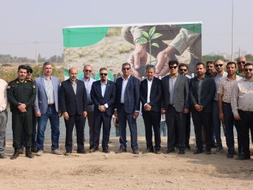 پویش «ما کارگران پالایشگاه، آبادان را سبز می کنیم» اجرایی شد