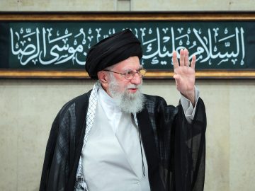 شهادت در میانه میدان